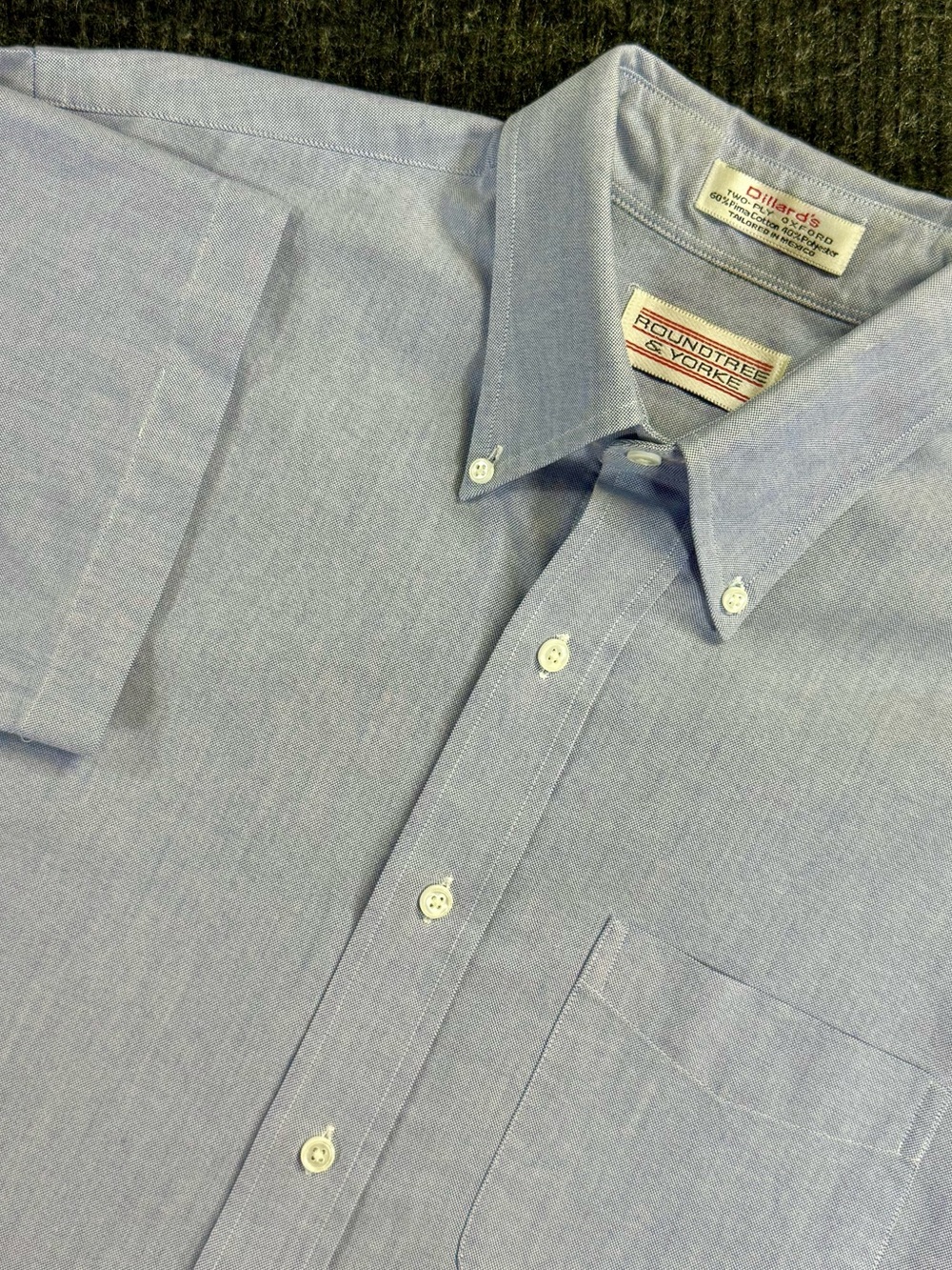 Vintage 1993 Roundtree & Yorke Dillard's Men's 16 Blue Short Sleeve Oxford Shirt